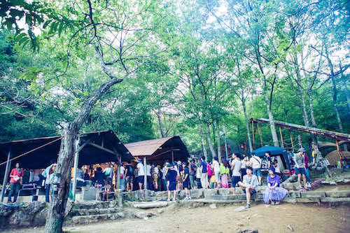 Photo by Hiroshi Maeda