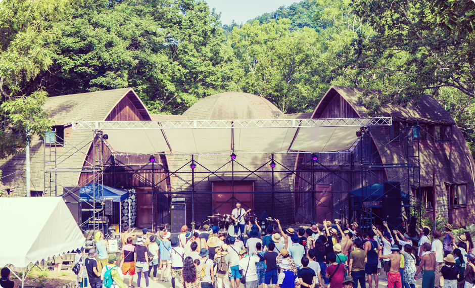 「NIKKEIプラス1」全国フェスランキングで4位に選出されました！